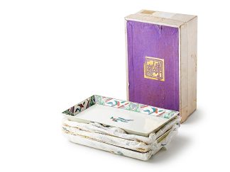 Talerze Ryuuzan Kiln — Ko-Imari Aka-e, zestaw 4